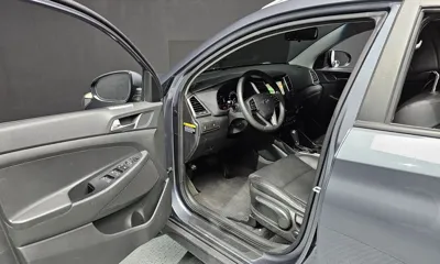 Hyundai Tucson 2018, 77660 км, за 9196 USD - фото 10