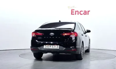 Hyundai Avante 2020, 96710 км, за 7149.37 USD