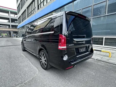 Mercedes-Benz V-Class 2022, 110000 км, за 39434.2 USD - фото 6