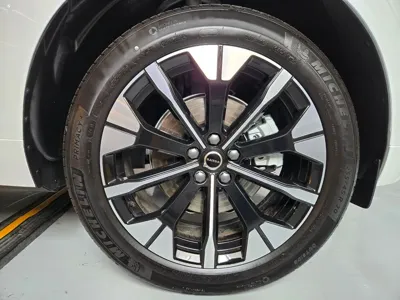 Volvo XC60 2026, 546 км, за 40653.12 USD