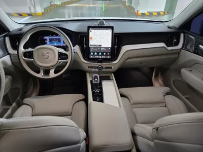 Volvo XC60 2026, 546 км, за 40653.12 USD - фото 7