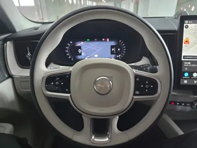 Volvo XC60 2026, 546 км, за 40653.12 USD - фото 8