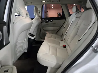 Volvo XC60 2026, 546 км, за 40653.12 USD - фото 10
