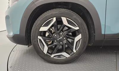 Kia Seltos 2024, 30664 км, за 17263.85 USD