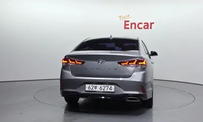 Hyundai Sonata 2018, 131375 км, за 7155.05 USD