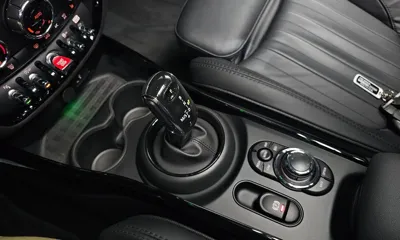 MINI Clubman 2023, 45245 км, за 18368.02 USD - фото 9