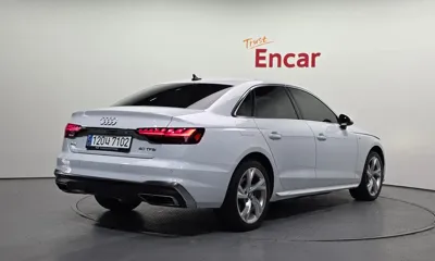 Audi A4 2021, 84460 км, за 12964.18 USD