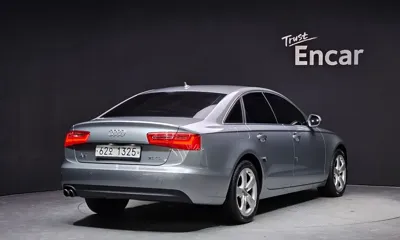 Audi A6 2015, 134370 км, за 5710.91 USD