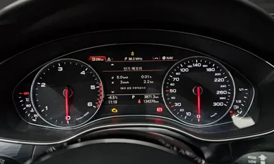 Audi A6 2015, 134370 км, за 5667.76 USD - фото 8