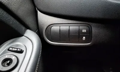 Kia Carens 2015, 123625 км, за 3178.81 USD - фото 17