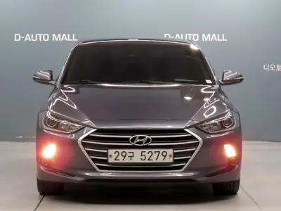 Hyundai Avante 2018, 130428 км, за 5960.26 USD