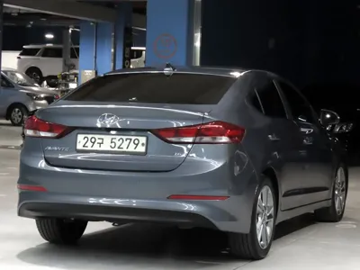 Hyundai Avante 2018, 130428 км, за 5960.26 USD