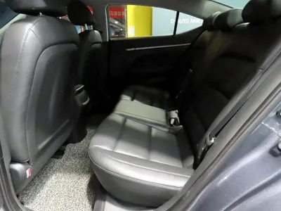 Hyundai Avante 2018, 130428 км, за 5960.26 USD - фото 7