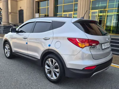 Hyundai Santafe 2013, 171801 км, за 5089.9 USD