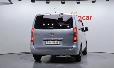 Hyundai Starex 2017, 190584 км, за 4625.04 USD