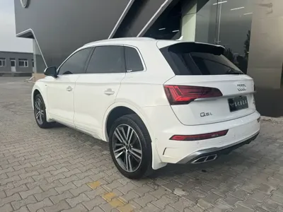 Audi Q5L 2023, 31000 км, за 31341.36 USD - фото 7