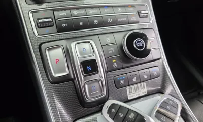 Hyundai Santafe 2022, 8308 км, за 18051.73 USD - фото 9