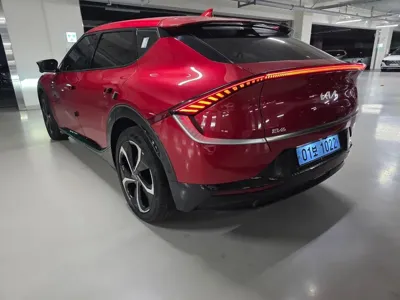 Kia EV6 2023, 68000 км, за 19543.98 USD - фото 9