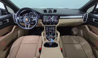 Porsche Cayenne 2022, 17081 км, за 74991.73 USD - фото 7