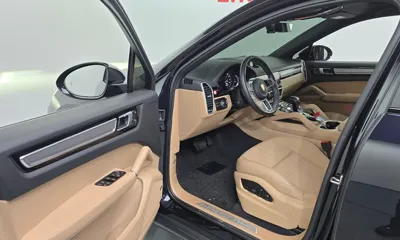 Porsche Cayenne 2022, 17081 км, за 74991.73 USD - фото 10