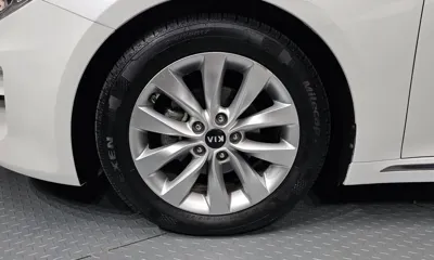 Kia K5 2016, 95223 км, за 5579.62 USD