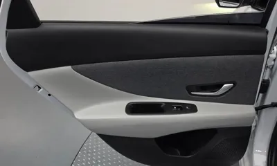 Hyundai Avante 2022, 34517 км, за 14832.18 USD - фото 25