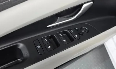 Hyundai Avante 2022, 34517 км, за 14832.18 USD - фото 27