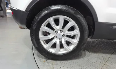 Land Rover Range Rover Evoque 2018, 120945 км, за 7100.98 USD