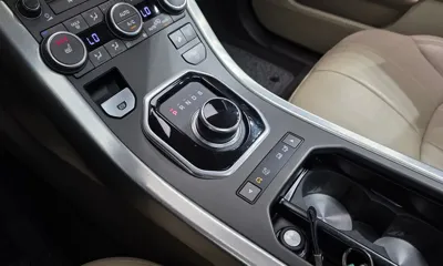 Land Rover Range Rover Evoque 2018, 120945 км, за 7100.98 USD - фото 9