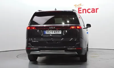 Kia Canival 2023, 25787 км, за 19014.12 USD