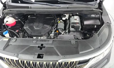 Kia Canival 2023, 25787 км, за 19014.12 USD - фото 6
