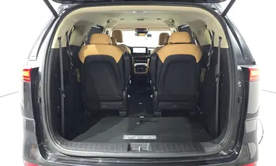 Kia Canival 2023, 25787 км, за 19014.12 USD - фото 20