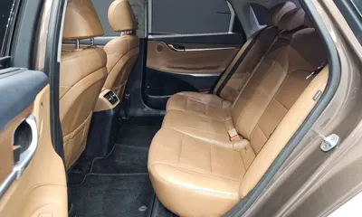 Hyundai Grandeur 2018, 121744 км, за 9904.19 USD - фото 12