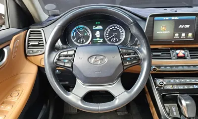 Hyundai Grandeur 2018, 121744 км, за 9904.19 USD - фото 13