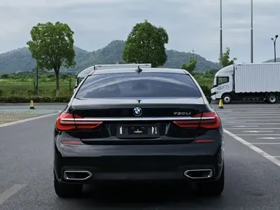 BMW 7 Series 2018, 120000 км, за 26191.37 USD - фото 10
