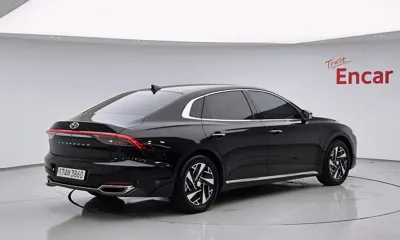 Hyundai Grandeur 2022, 132355 км, за 12800.32 USD