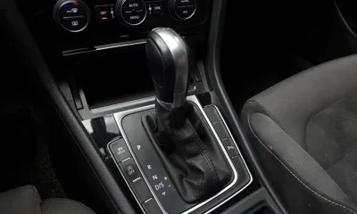 Volkswagen Golf 2015, 121992 км, за 5135.54 USD - фото 9