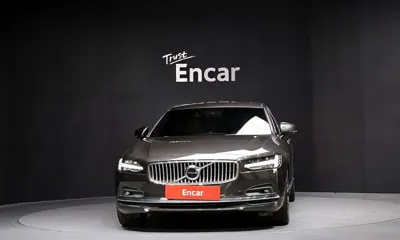Volvo S90 2021, 145849 км, за 15130.49 USD