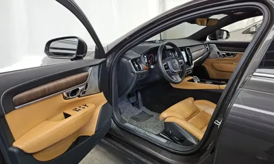 Volvo S90 2021, 145849 км, за 15130.49 USD - фото 10