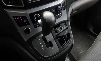 Hyundai Starex 2019, 93110 км, за 9382.23 USD - фото 9