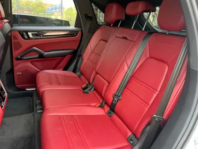 Porsche Cayenne 2022, 28800 км, за 80017.66 USD - фото 10
