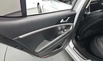 Genesis G70 2018, 103953 км, за 10207.43 USD - фото 25