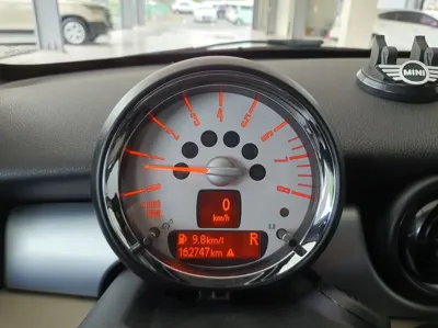 MINI Coupe 2012, 162700 км, за 3766.1 USD - фото 8