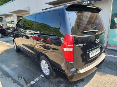 Hyundai Starex 2019, 157900 км, за 7800.11 USD