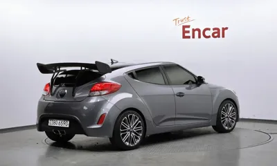 Hyundai Veloster 2017, 80553 км, за 5219.69 USD