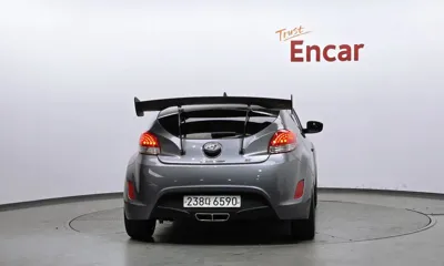 Hyundai Veloster 2017, 80553 км, за 5219.69 USD