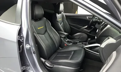 Hyundai Veloster 2017, 80553 км, за 5219.69 USD - фото 10