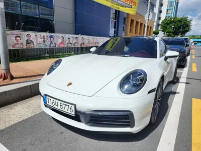 Porsche 911 2022, 33928 км, за 100760.54 USD
