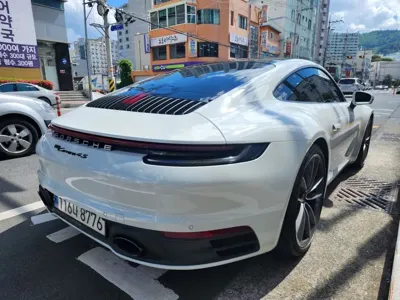 Porsche 911 2022, 33928 км, за 100760.54 USD