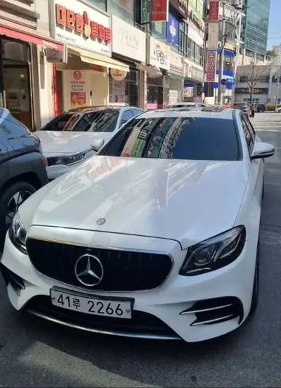 Mercedes-Benz E-Class · 2017 год